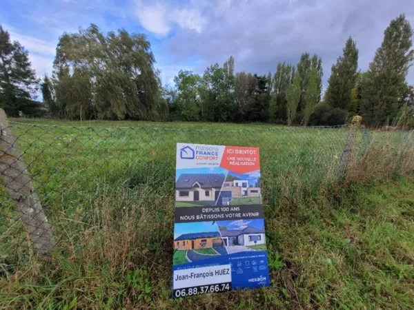 Terrain 680 m²