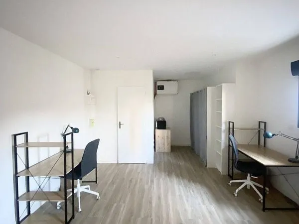 Studio 1 pièce 30 m²