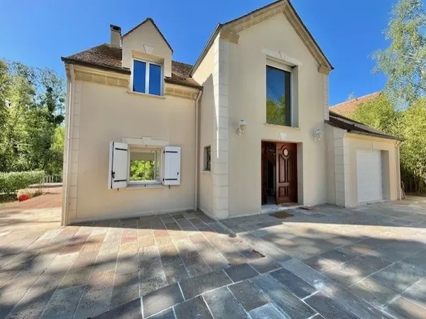 Nouveauté : Belle maison contemporaine en Vallée de Chevreus
