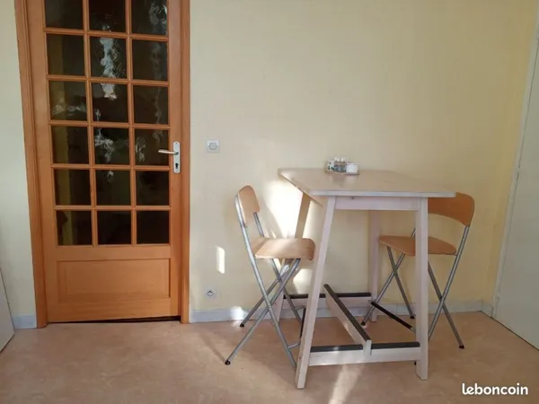 Loue studio meublé Allonville