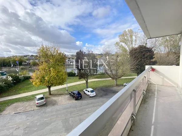 Le Pecq Mexique - appartement familial 5 pièces de 102m² avec vue Seine