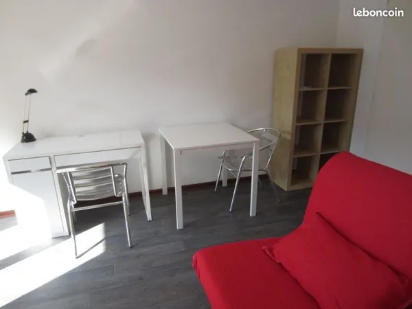 Studio avec parking