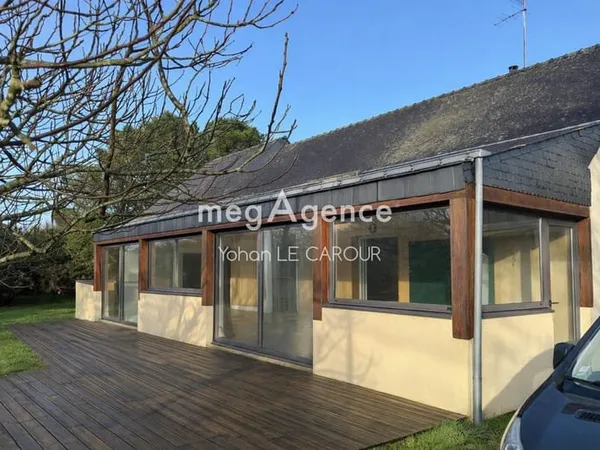 180 M2 hab terrain de 1000m2