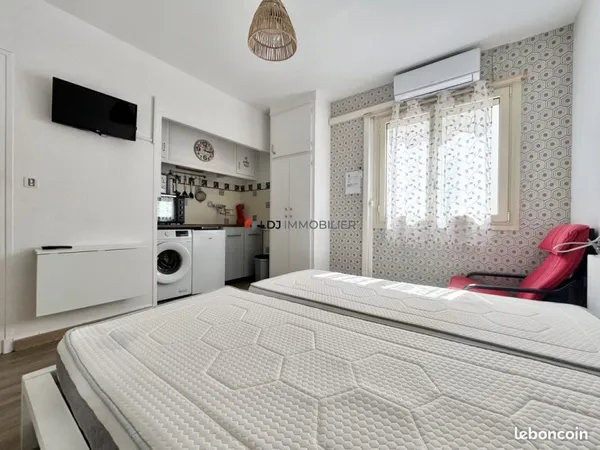Studio 1 pièce 17 m²