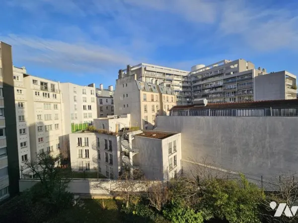 Appartement 10 pièces 31 m²