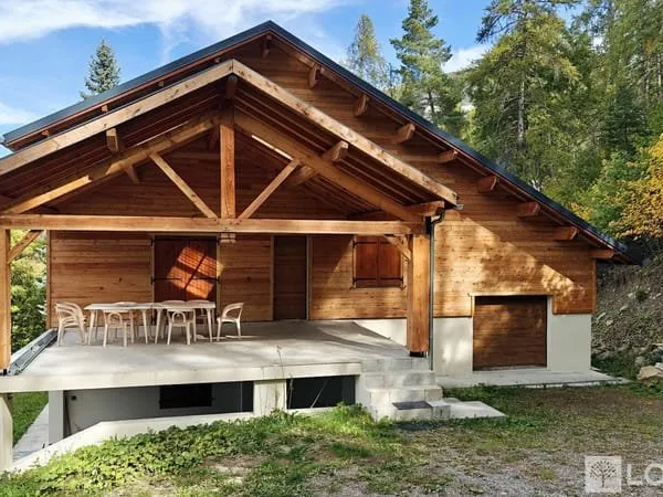 MAISON TYPE 6 - PARCELLE 7 300m² - SAINT-SAUVEUR - 6 pièces