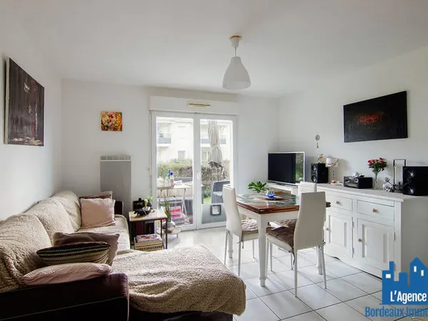 COMPROMIS SIGNE. EXCLUSIVITE ! MERIGNAC - APPARTEMENT DE TYPE 2 DE 40 M2 AVEC TERRASSE + PLACE DE PA