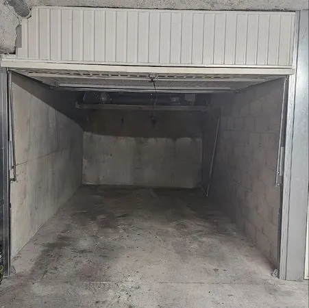 Garage fermé