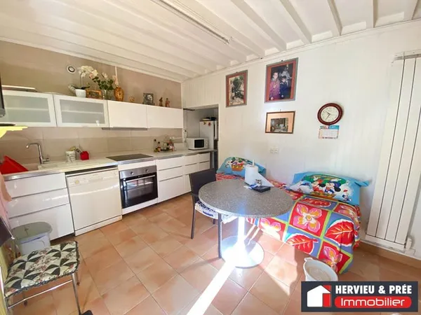 Maison à Vendre Luc-sur-Mer - Centre Ville Proche Plage et Commerces