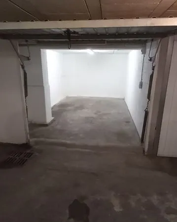 Garage à louer