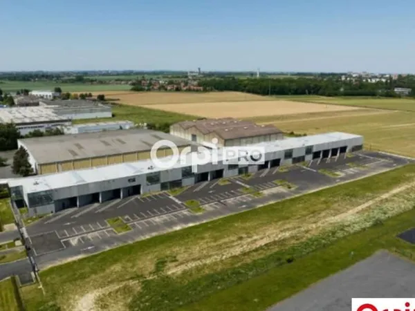 Local d'activité 707 m²