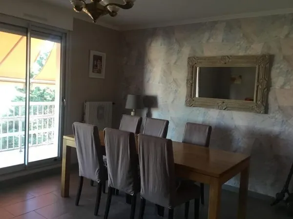 Chambre de 11m2 à louer sur Miribel