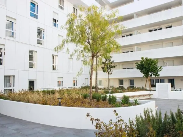Studio 1 pièce 19 m²