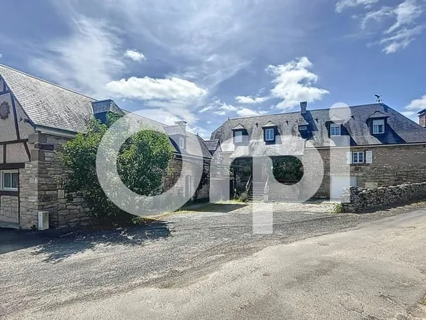 Maison 6 pièces 225 m²