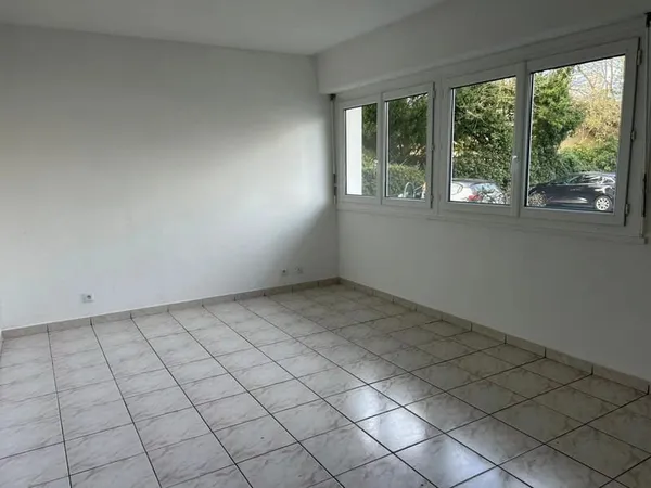 Studio à Talence, à la limite de Bordeaux