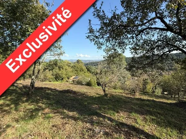Terrain 3684 m²