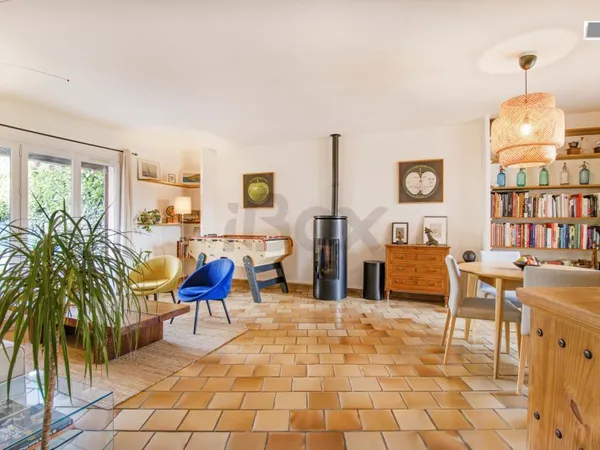 SANARY SUR MER, maison de 112m2 idéalement située