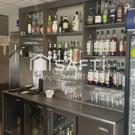 Fonds de commerce 94 m² TREVOUX
