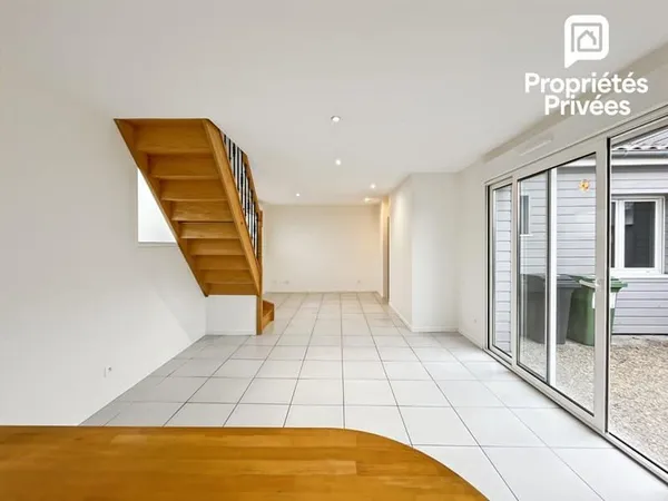Maison 85 m² - 3 chambres - Pièce de vie lumineuse - Terrasse - Bouscat proche Bordeaux - 399 000
