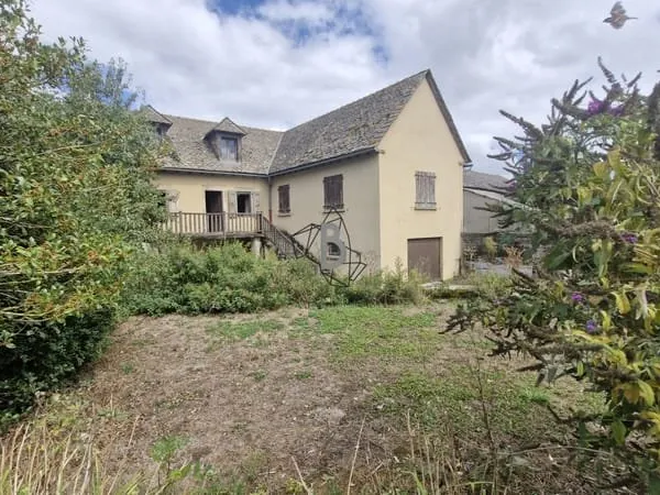 MAISON DE VILLAGE - 90m2 - SEGUR