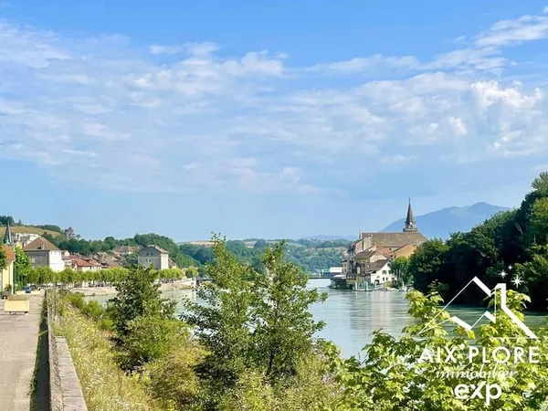 T3 de 67m² avec terrasse et vue sur le Rhone