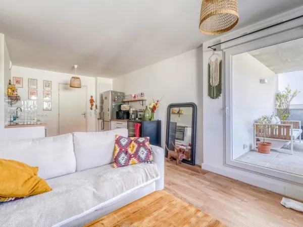 Appartement T2 de 49m2 avec balcon et parking