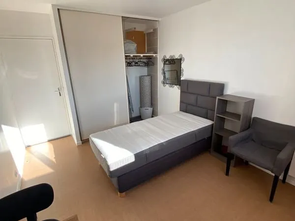 Chambre Location Puteaux 1p 10m² 450€