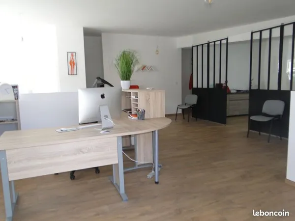 Location Bureaux 110m² + salle de réunion
