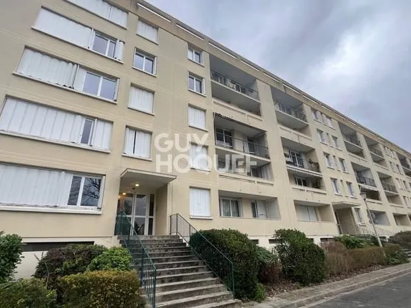 À vendre : Appartement 4 pièces à Compiègne