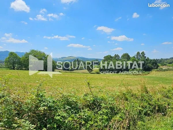 Terrain 1 539 m² Eysus