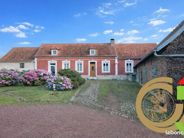 Propriété 8 pièces 196 m²