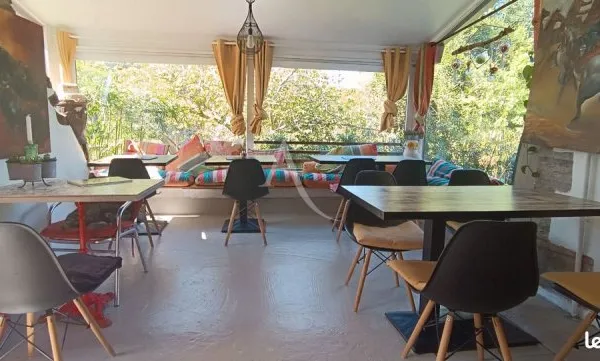 Propriété 10 pièces 264 m²