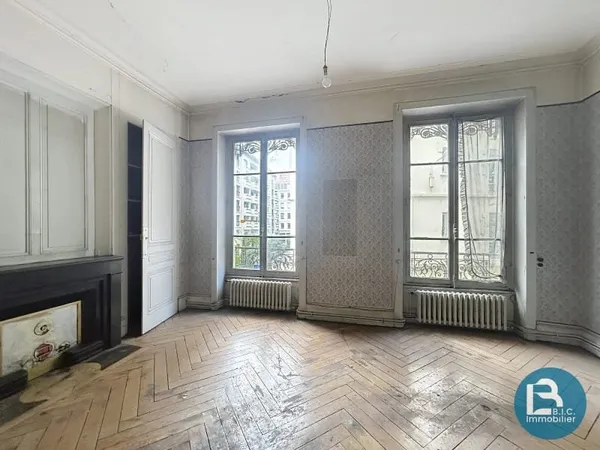 Appartement 4 pièces 92 m²