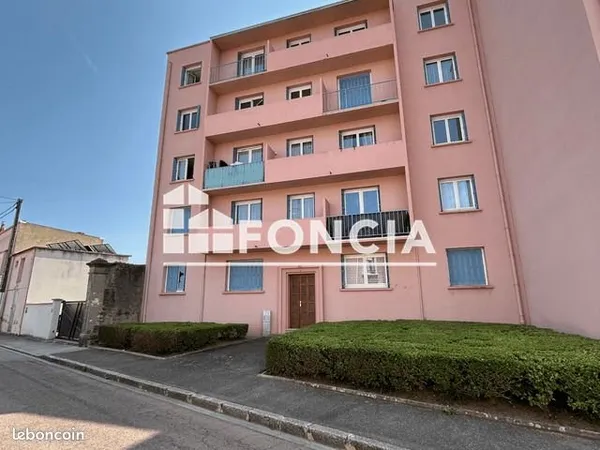 Appartement 4 pièces 63 m²
