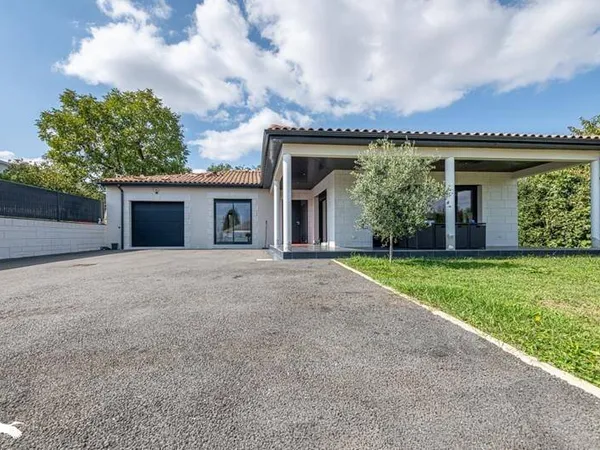 Maison 5 pièces 132 m²
