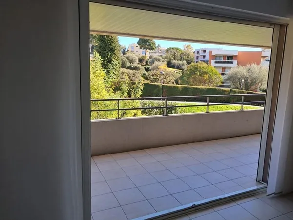 Appartement de 54m2 à louer sur Antibes