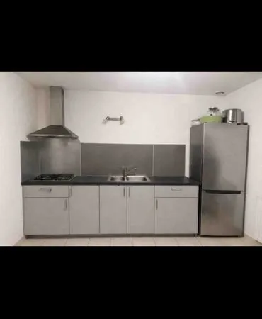 Appartement rénové à louer