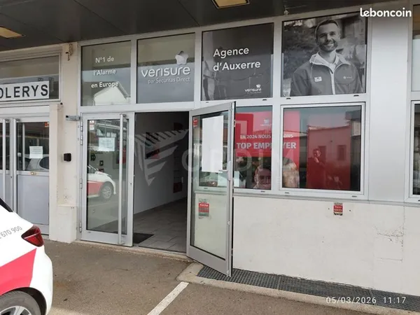 Local commercial 104 m² AUXERRE