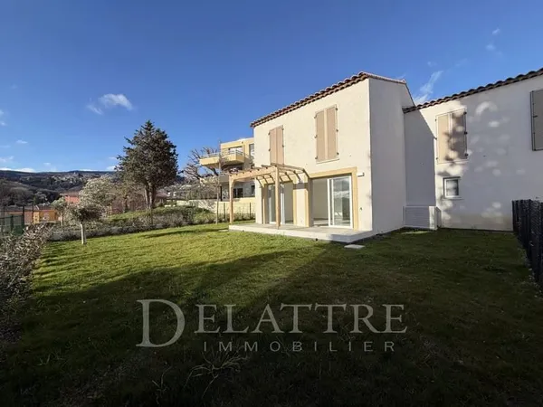 MAISON NEUVE AU COEUR D'OPIO