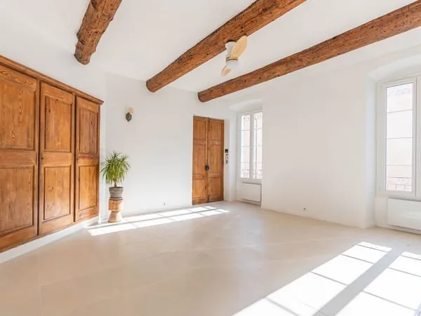 Appartement 4 pièces 104 m²