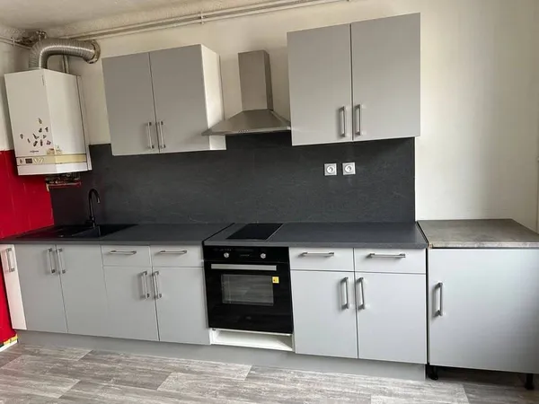 Appartement 1 pièce 80 m²