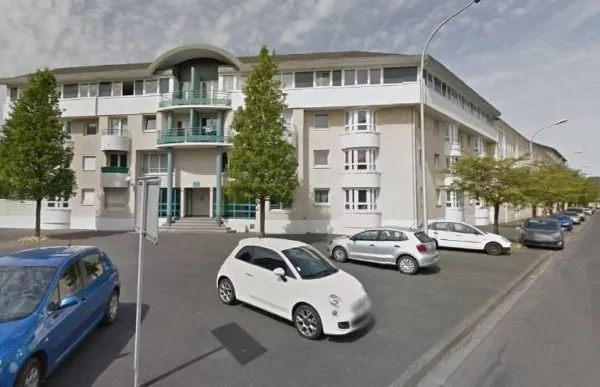 Stationnement Location Caen   65€