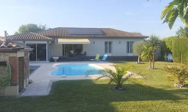Maison 6 pièces 165 m²