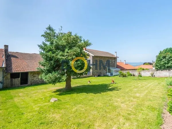 GROS POTENTIEL À ALLÈGRE ! MAISON AVEC JARDIN DE + DE 500 M2