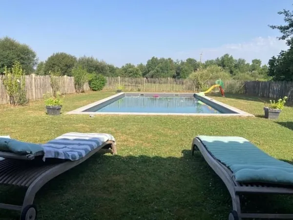Maison Bordeaux rive droite, 193m² sur 1,9 ha de terrain