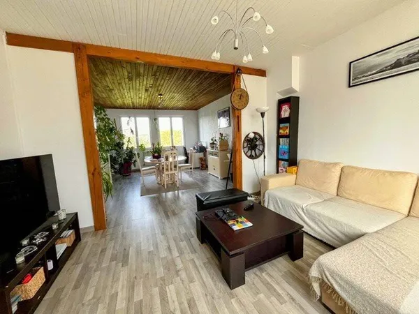 Maison 6 pièces 160 m²