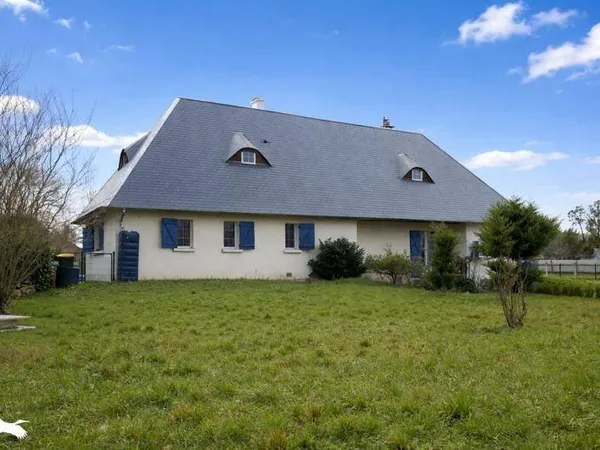 Maison 6 pièces 161 m²