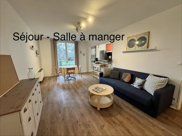 3 chambres à louer dans appartement confortable de 85m² à Angers proche universités, commerces et tr