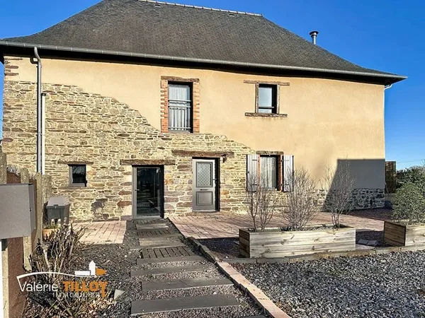 Maison longère en pierre 4 chambres grand terrain sud au calme