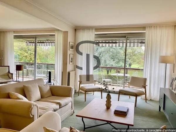 Appartement 5 pièces 160 m²
